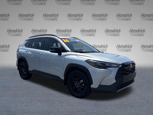 Used 2026 Toyota Corolla Cross LE w/ Moonroof Package FWD image 2