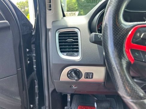 Used 2020 Dodge Durango SXT AWD/4WD image 28