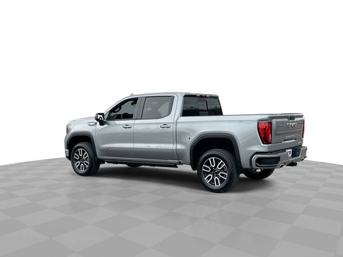 Used 2025 GMC Sierra 1500 AT4 w/ Technology Package image 6