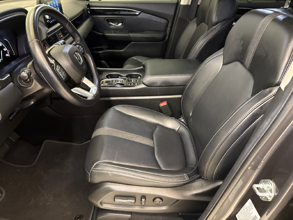 Certified 2025 Honda Pilot EX-L image 18