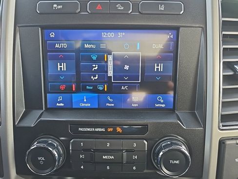 Used 2021 Ford F250 Lariat w/ Tremor Off-Road Package image 23