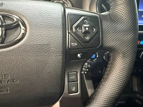 Used 2023 Toyota Tacoma TRD Pro AWD/4WD image 18