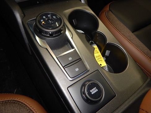 New 2025 Ford Bronco Sport Outer Banks w/ Outer Banks Tech Package+ image 21