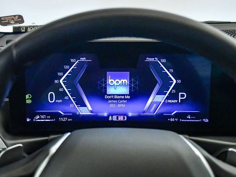 Certified 2023 BMW 330e w/ Convenience Package image 24