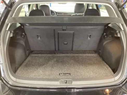 Used 2020 Volkswagen Golf 4-Door image 13