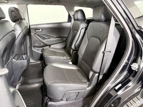 Used 2017 Hyundai Santa Fe Limited AWD/4WD image 40