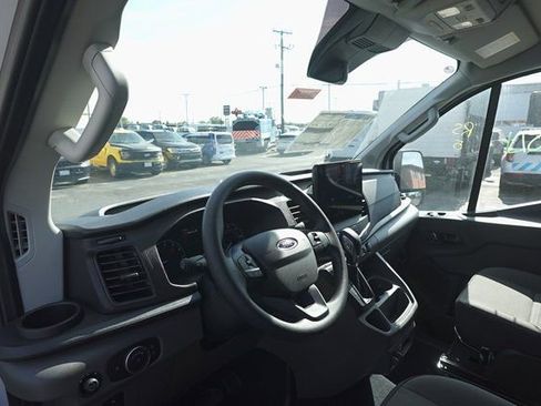 New 2025 Ford Transit 250 Low Roof image 12