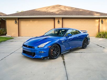 Used 2024 Nissan GT-R w/ Floor Mat Package