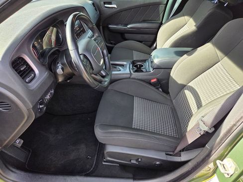 Used 2023 Dodge Charger R/T w/ Performance Handling Group RWD image 13