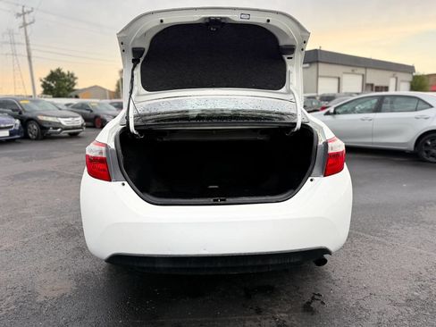 Used 2015 Toyota Corolla LE FWD image 35