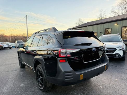 Used 2022 Subaru Outback Wilderness image 4