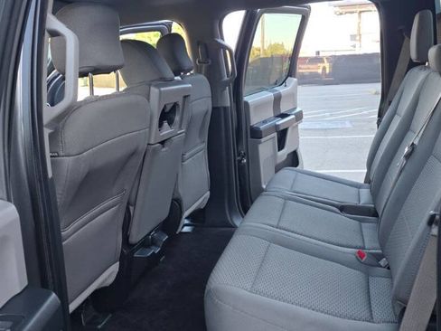 Used 2016 Ford F150 XLT RWD image 12