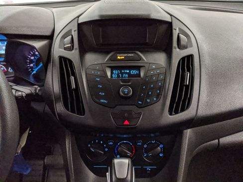 Used 2017 Ford Transit Connect XL image 8