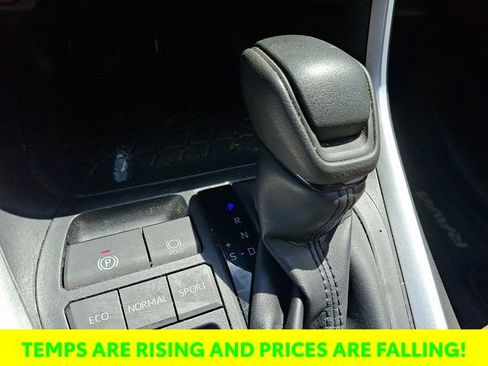 Used 2019 Toyota RAV4 LE image 15