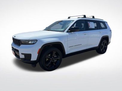 Used 2023 Jeep Grand Cherokee L Laredo