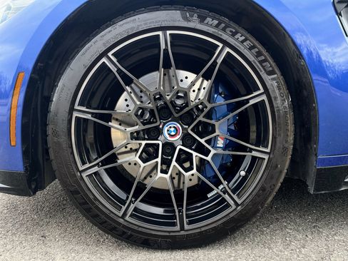 Used 2023 BMW M3 w/ Executive Package image 11