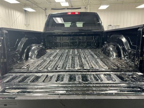Used 2015 RAM 2500 Tradesman w/ Popular Equipment Group AWD/4WD image 23
