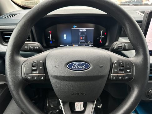 New 2025 Ford Maverick XLT w/ Equipment Group 302A AWD/4WD image 27
