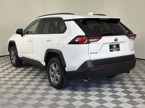 Used 2024 Toyota RAV4 LE image 3
