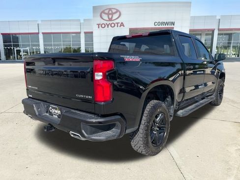 Used 2021 Chevrolet Silverado 1500 Custom Trail Boss AWD/4WD image 5