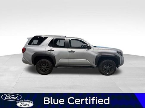 Used 2025 Toyota 4Runner SR5 image 5