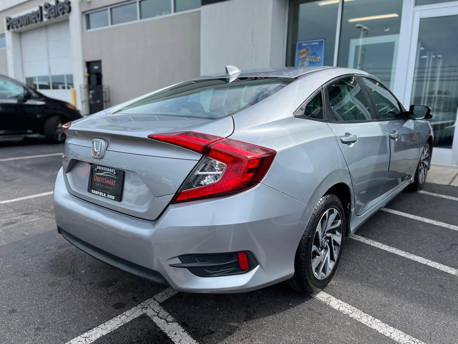 Used 2018 Honda Civic EX image 12