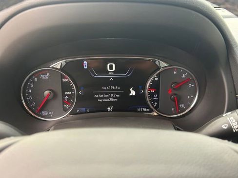 Certified 2024 GMC Terrain Denali w/ Denali Premium Package AWD/4WD image 9