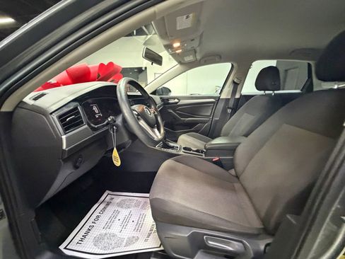 Used 2019 Volkswagen Jetta S w/ Driver Assistance Package image 28