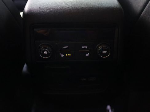 Used 2020 GMC Acadia Denali FWD image 16