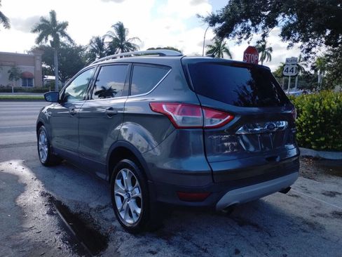 Used 2014 Ford Escape Titanium w/ Equipment Group 401A AWD/4WD image 8