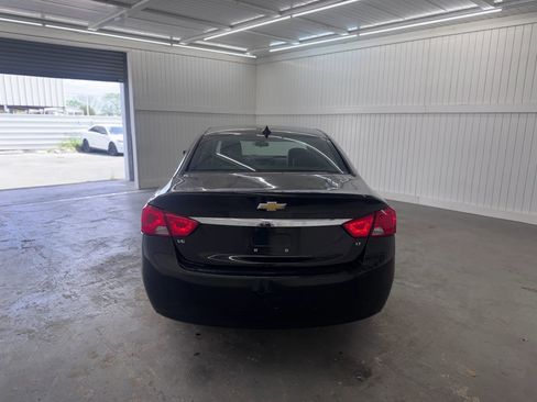 Used 2017 Chevrolet Impala LT image 6