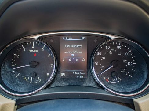Used 2016 Nissan Rogue S AWD/4WD image 20