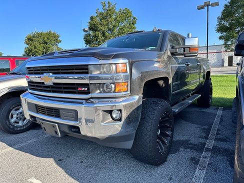 Used 2017 Chevrolet Silverado 2500 LTZ w/ Duramax Plus Package AWD/4WD image 2
