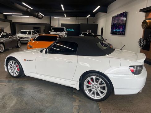 Used 2007 Honda S2000 image 8