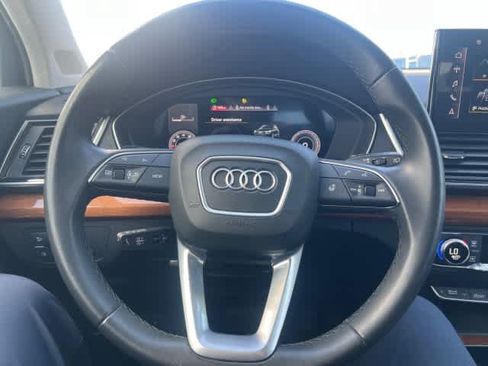 Used 2023 Audi Q5 2.0T Premium Plus w/ Premium Plus Package AWD/4WD image 24