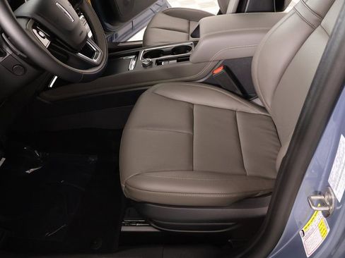 New 2026 Lincoln Corsair Premiere FWD image 12