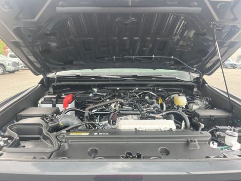 Used 2026 Toyota 4Runner SR5 RWD image 18