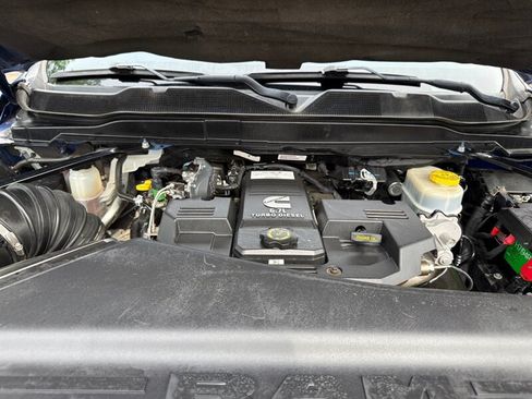 Used 2019 RAM 2500 Laramie AWD/4WD image 28