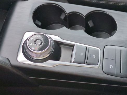 Used 2022 Ford Escape SEL w/ Technology Package image 32