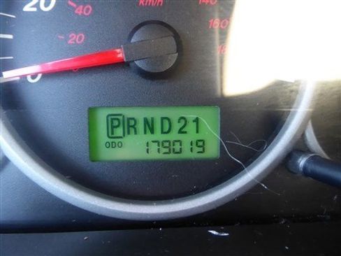 Used 2006 MAZDA Tribute s image 12