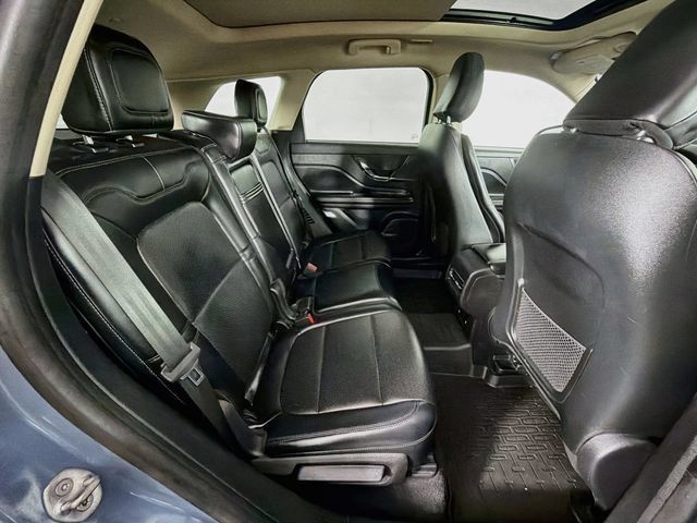 Used 2024 Lincoln Corsair AWD w/ Equipment Group 101A image 27