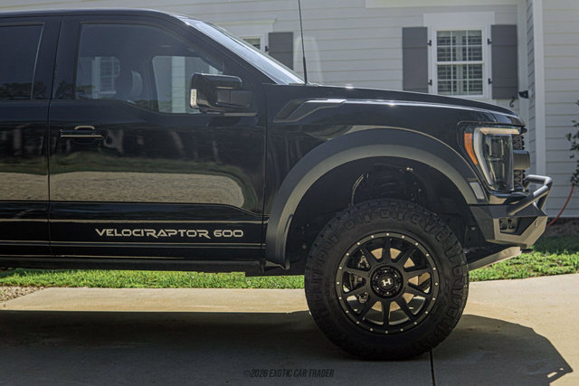Used 2022 Ford F150 Raptor w/ Equipment Group 801A High AWD/4WD image 11