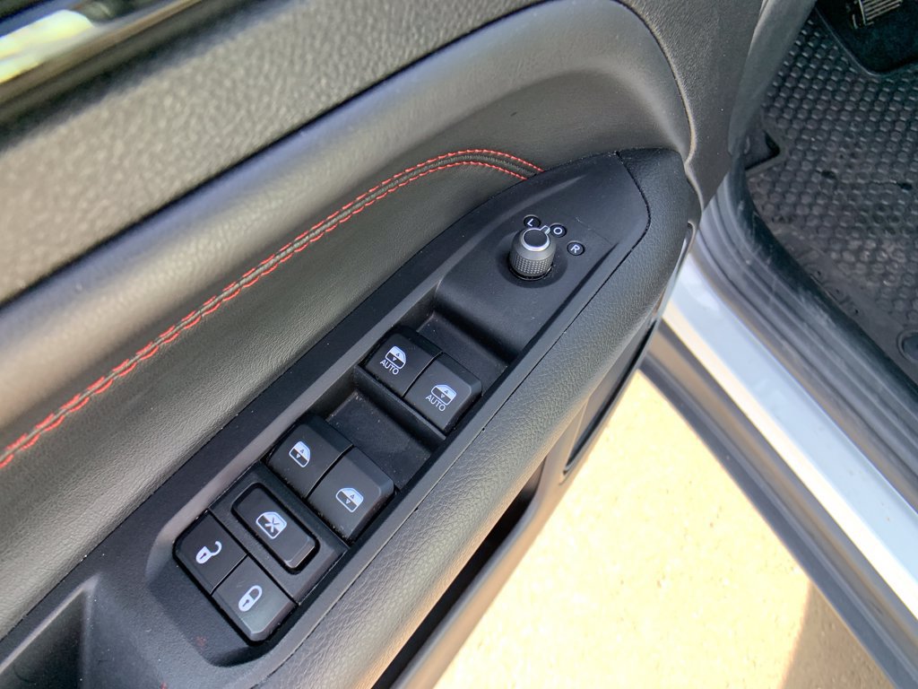 Used 2024 Jeep Compass Trailhawk AWD/4WD image 13