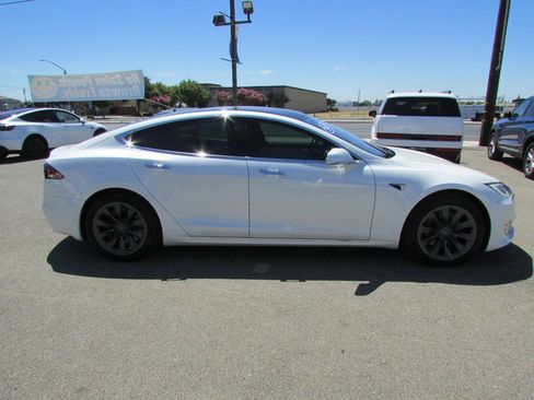 Used 2020 Tesla Model S Long Range Plus AWD/4WD image 6