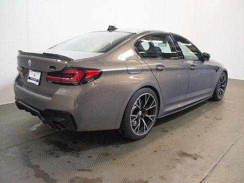 Certified 2023 BMW M5 w/ Competition Package image 4
