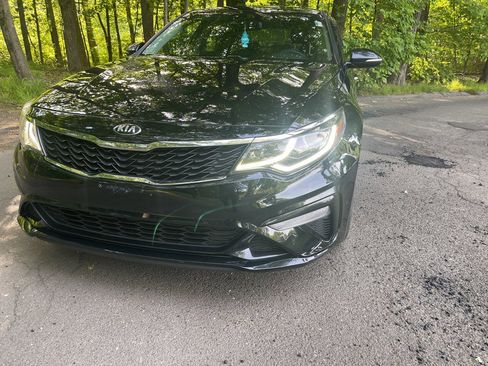 Used 2020 Kia Optima LX FWD image 12