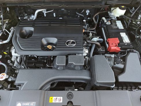 Used 2025 Lexus NX 250 FWD image 33