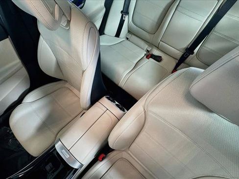 Used 2024 Mercedes-Benz C 300 Sedan image 20