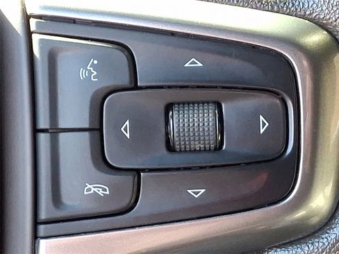 Used 2022 Chevrolet Silverado 3500 LT image 22