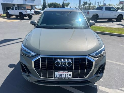 Used 2022 Audi Q3 2.0T Premium AWD/4WD image 9